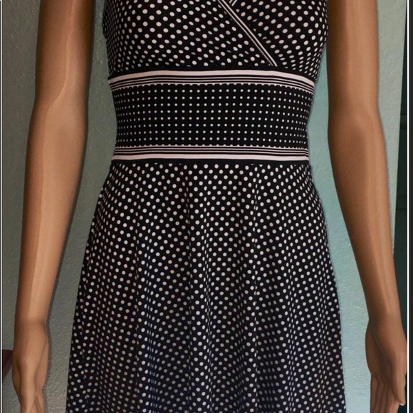 Max Studio XS fit and flare dress - Picture 5 of 16